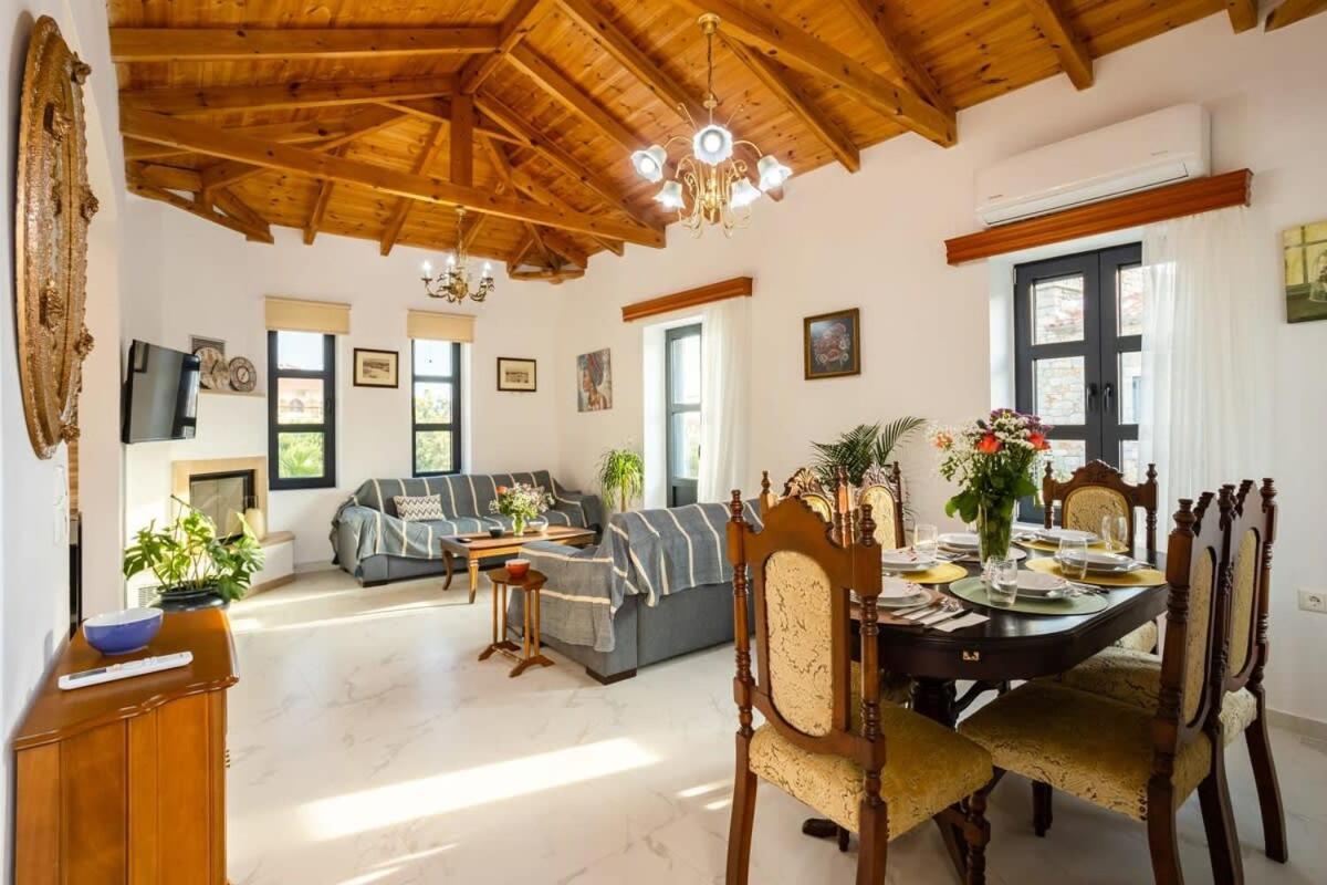 Stoúpa Mani Stone Built Home A Breath Away To The Sea מראה חיצוני תמונה