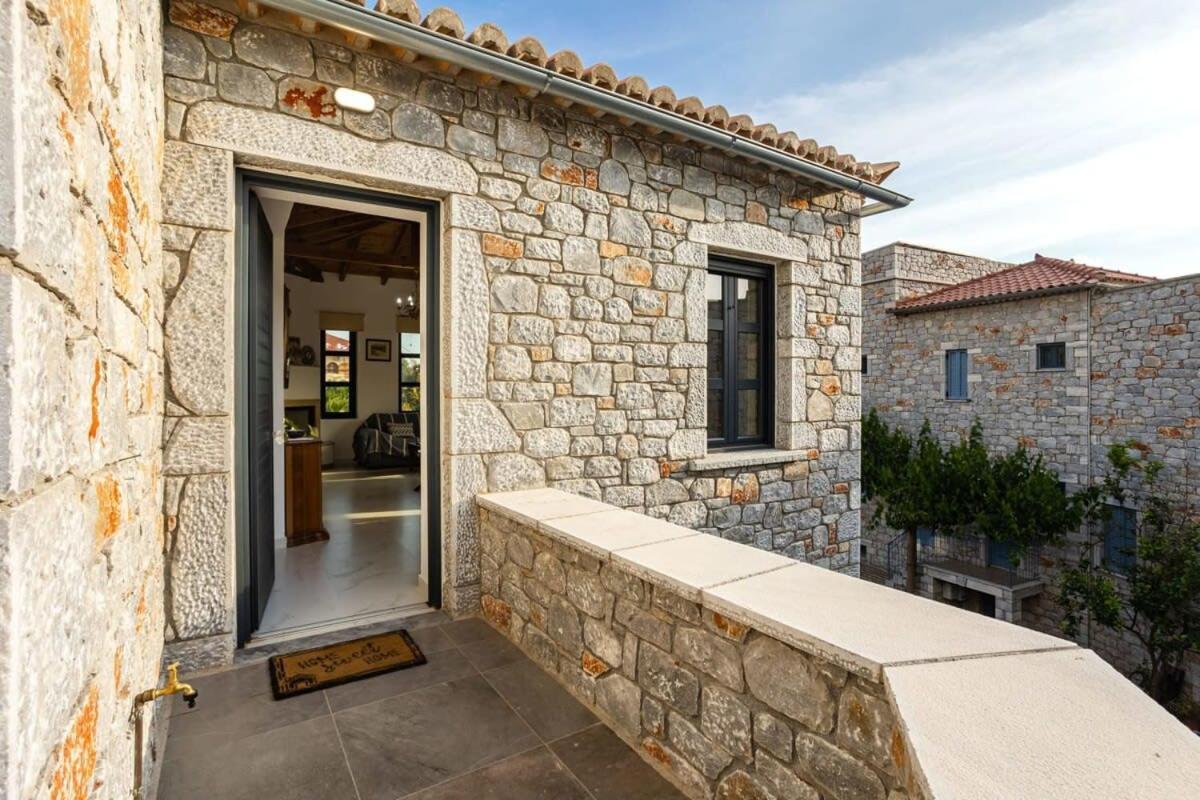 Stoúpa Mani Stone Built Home A Breath Away To The Sea מראה חיצוני תמונה